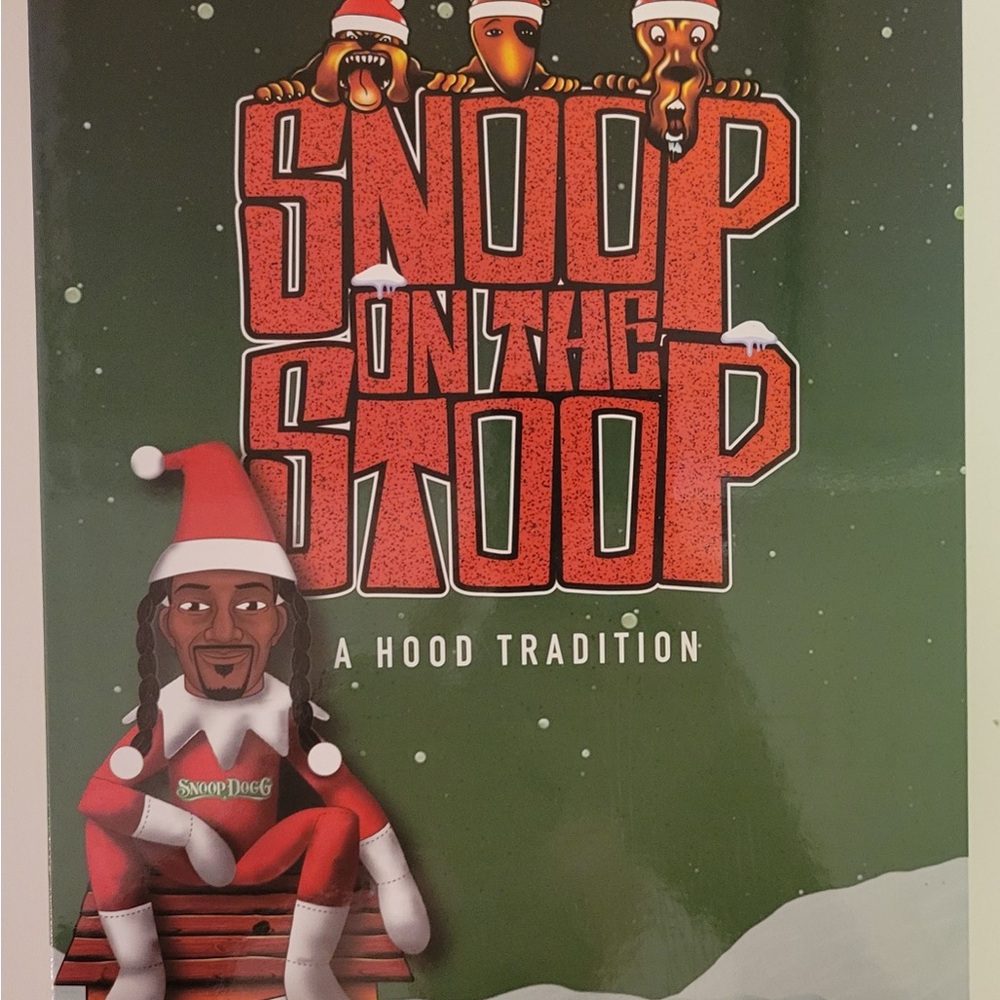 Snoop on the Stoop Holiday Decoration a hood tradition